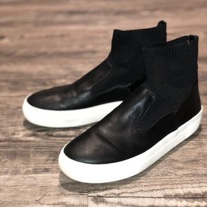 Zara woman sneakers black